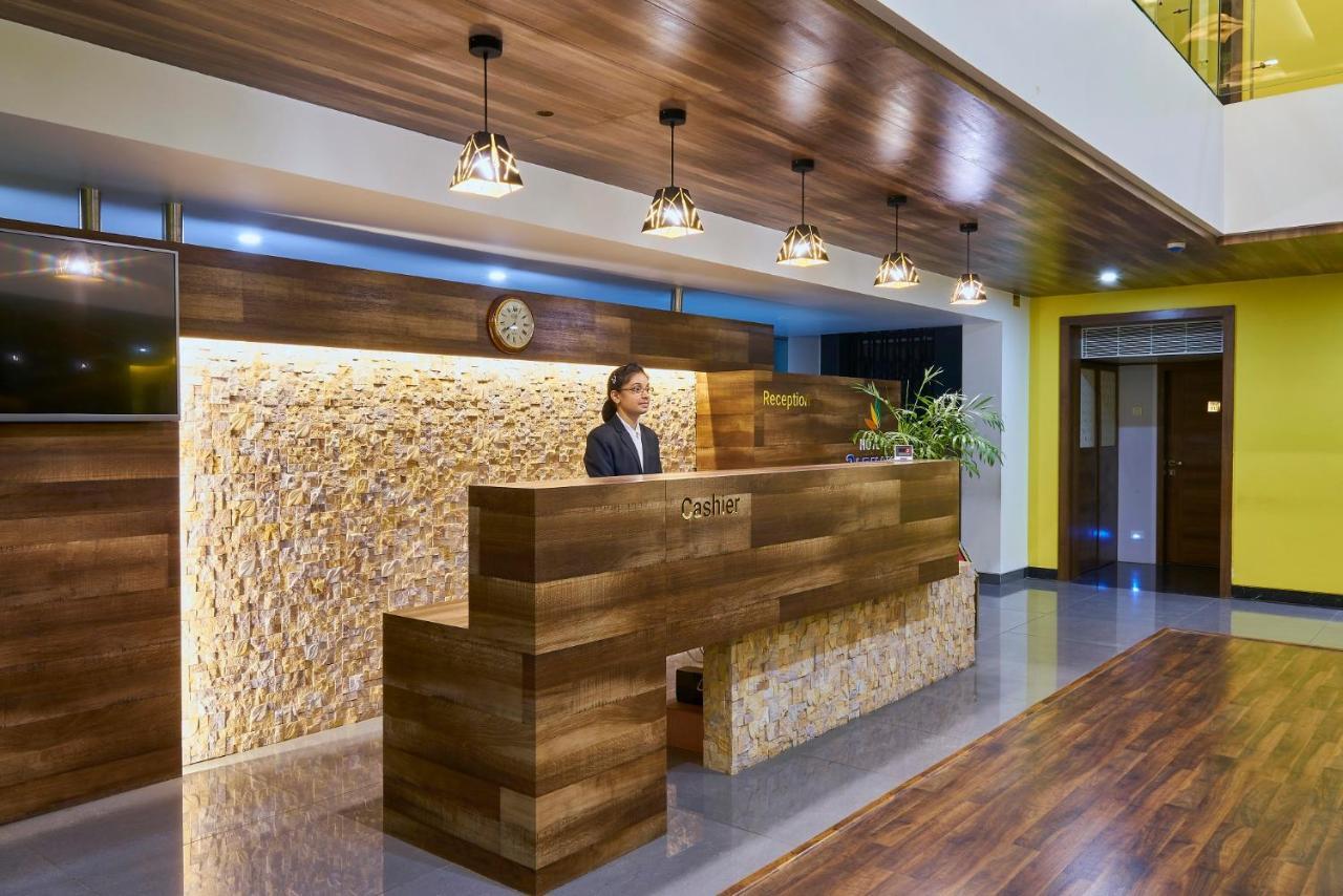 Hotel 3 Leaves Kolhapur Extérieur photo